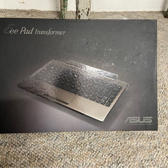 NEW ASUS TF101 Eee Pad Transformer Keyboard DOCK Notebook Tablet Mobile Qwerty - Picture 3 of 6